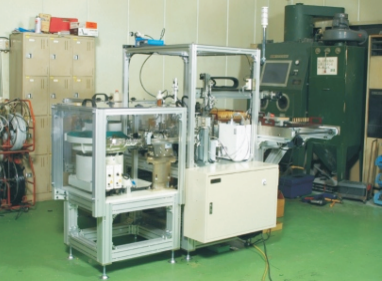 淺談?wù)駝颖P噴PU膠工藝操作流程